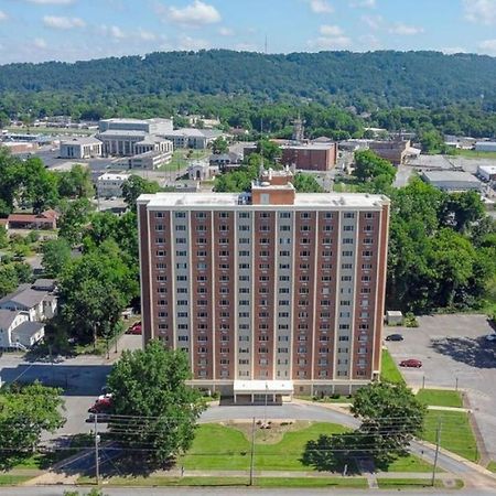 Cozy 1 Bedroom Apartment In Downtown Gadsden, Al 外观 照片